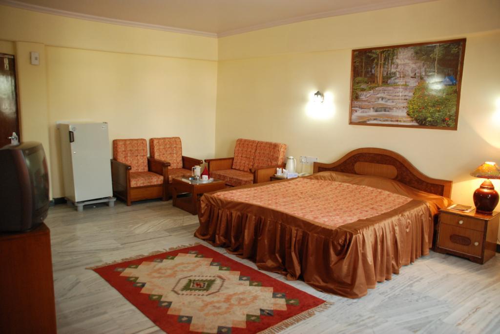 Hotel Ganga Ratan Agra  Exteriör bild
