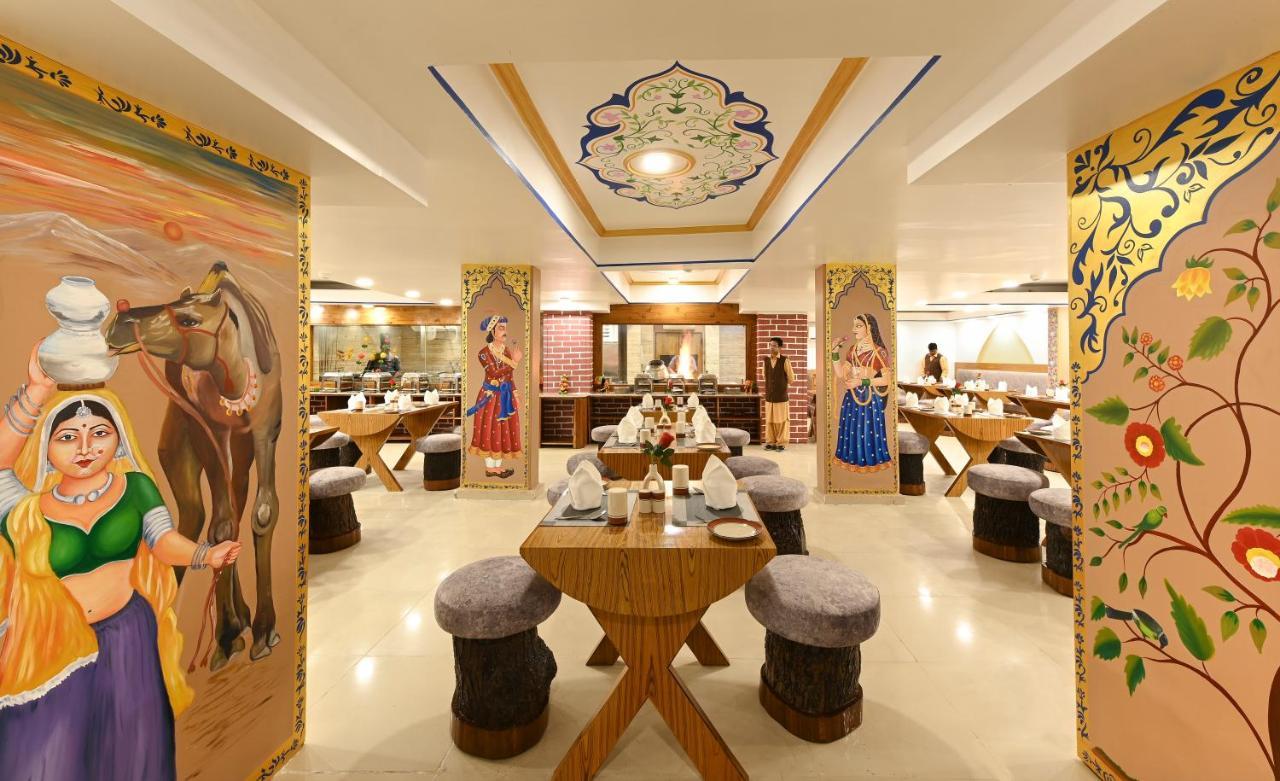 Hotel Ganga Ratan Agra  Exteriör bild
