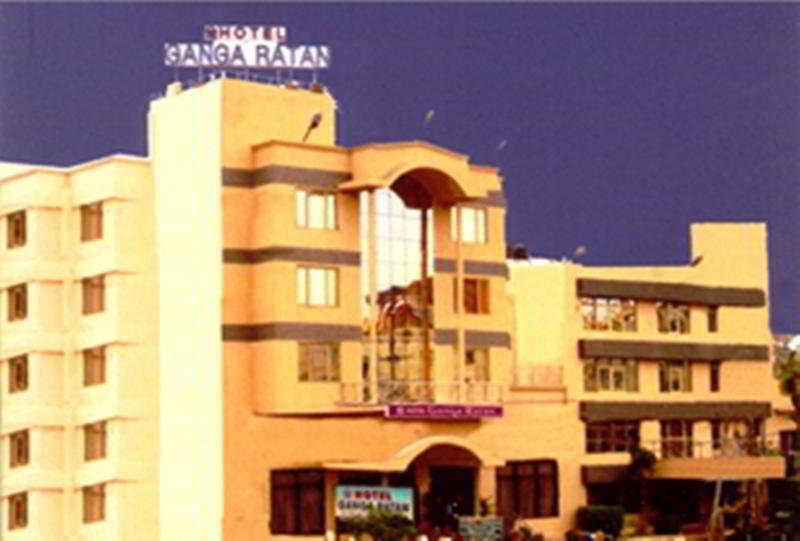 Hotel Ganga Ratan Agra  Exteriör bild
