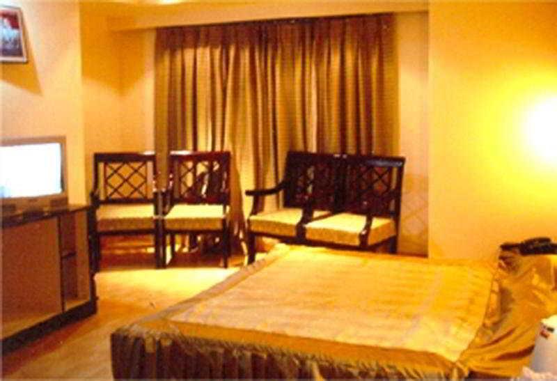 Hotel Ganga Ratan Agra  Exteriör bild
